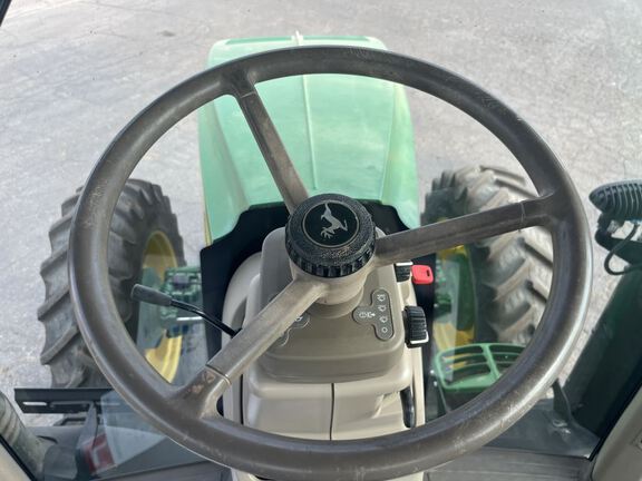 2020 John Deere 7210R Tractor