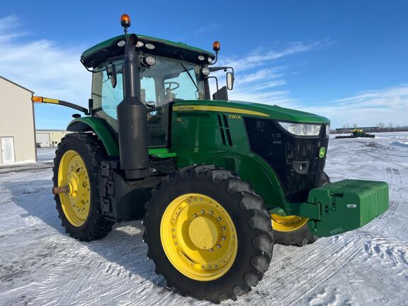 2020 John Deere 7210R Tractor
