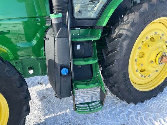 2020 John Deere 7210R Tractor