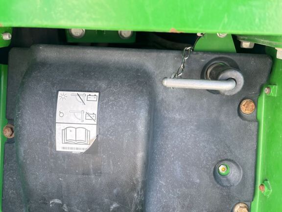 2020 John Deere 7210R Tractor