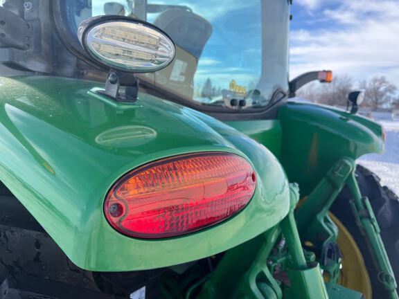 2020 John Deere 7210R Tractor