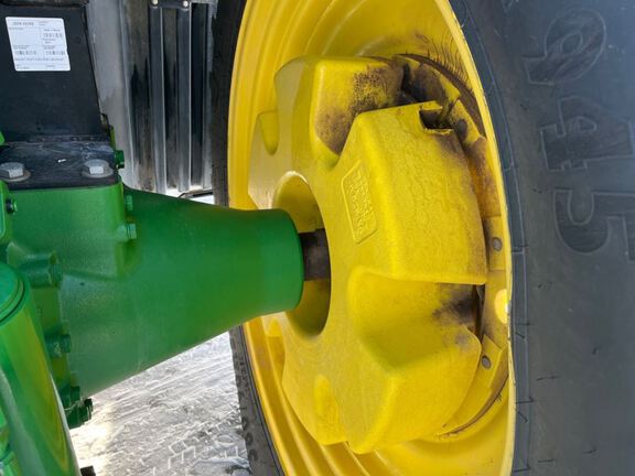 2020 John Deere 7210R Tractor