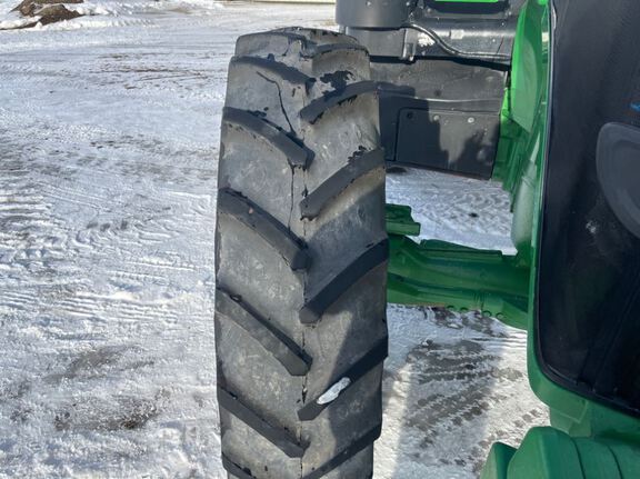 2020 John Deere 7210R Tractor