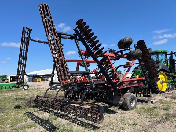 2009 Case 330 TURBO Misc