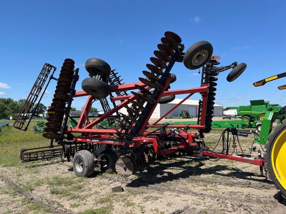 2009 Case 330 TURBO Misc