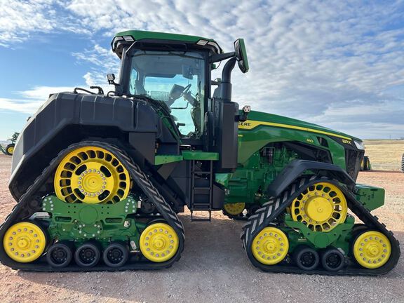 2023 John Deere 8RX 410 Tractor Rubber Track