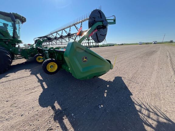 2022 John Deere HD45F Header Combine