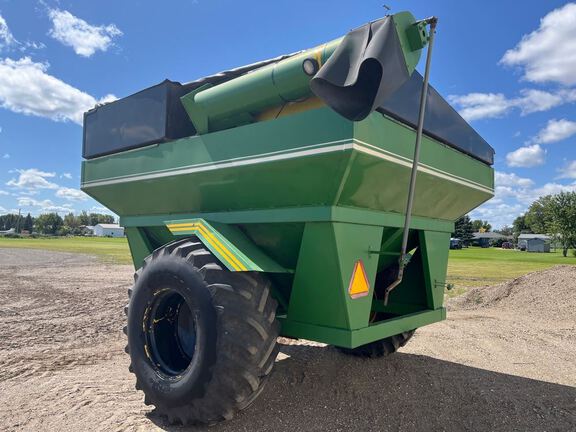 1995 E-Z Trail Z198415 Grain Cart