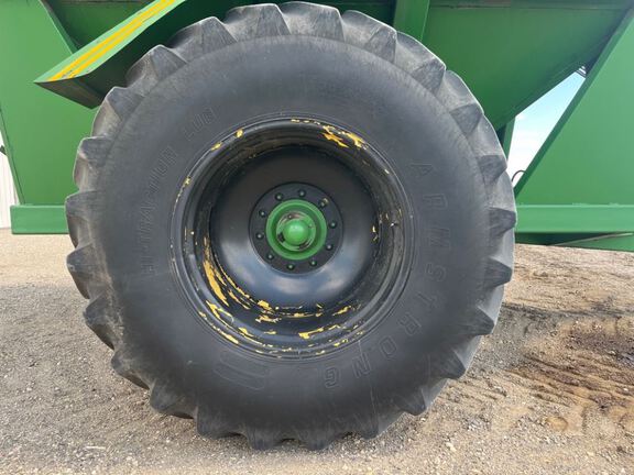 1995 E-Z Trail Z198415 Grain Cart