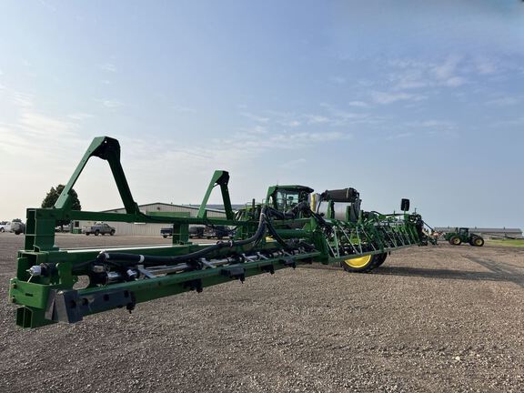 2025 John Deere 412R Sprayer/High Clearance