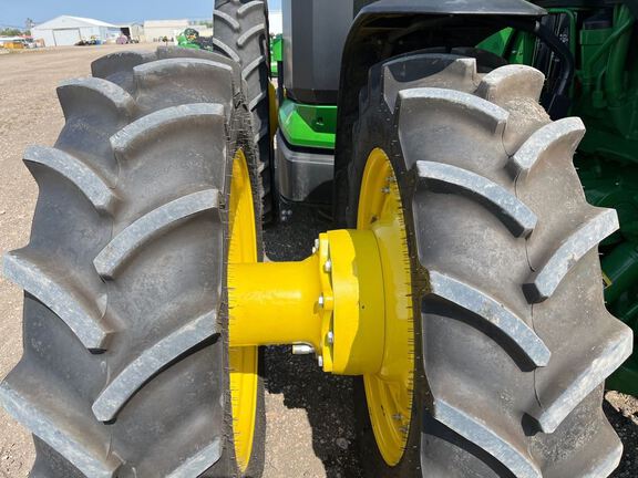 2024 John Deere 8R 280 Tractor