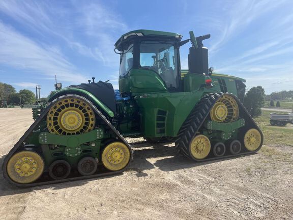 2023 John Deere 9RX 590 Tractor Rubber Track