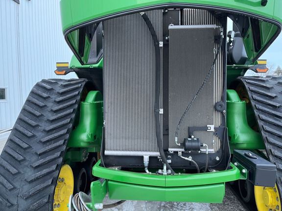 2023 John Deere 9RX 590 Tractor Rubber Track