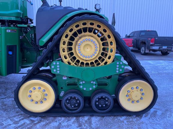 2023 John Deere 9RX 590 Tractor Rubber Track