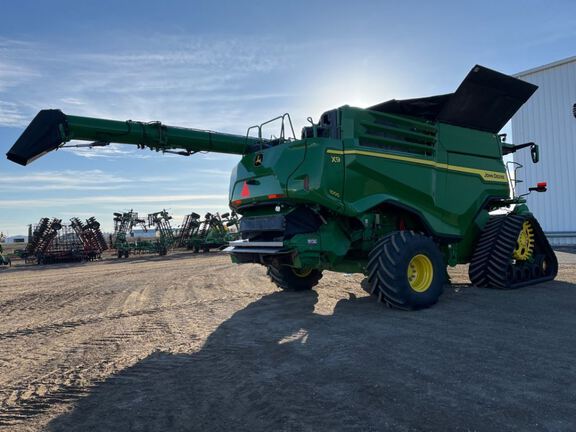 2024 John Deere X9 1000 Combine