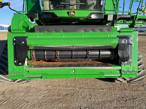 2024 John Deere X9 1000 Combine