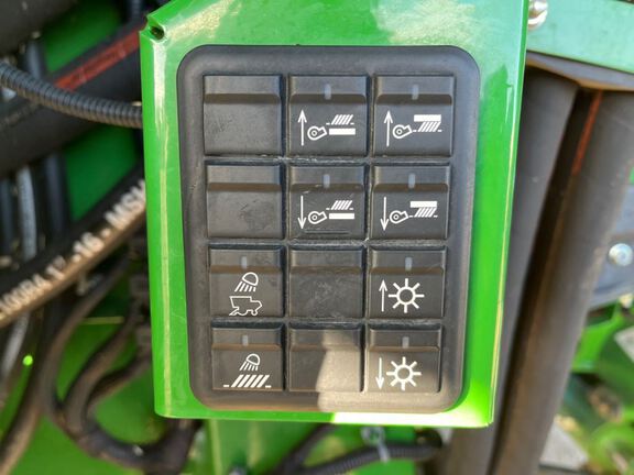 2024 John Deere X9 1000 Combine