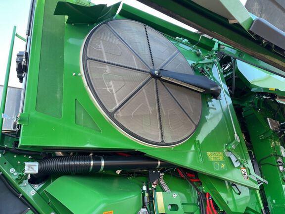 2024 John Deere X9 1000 Combine