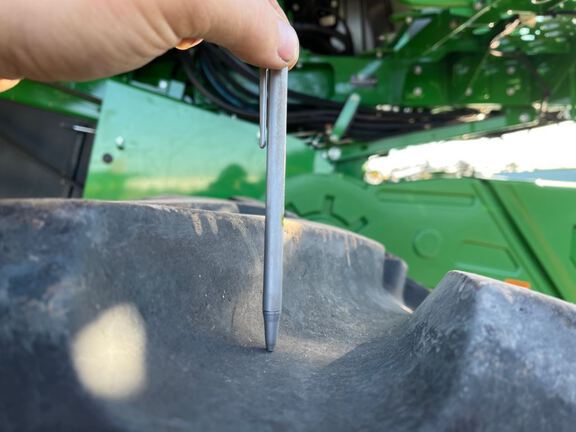 2024 John Deere X9 1000 Combine