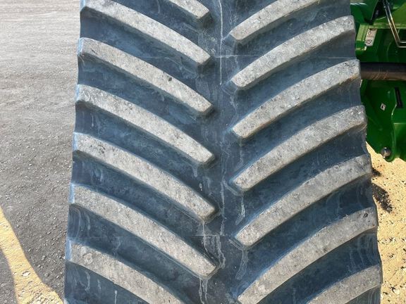 2024 John Deere X9 1000 Combine