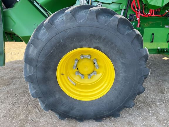 2024 John Deere X9 1000 Combine