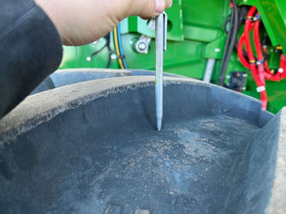 2024 John Deere X9 1000 Combine