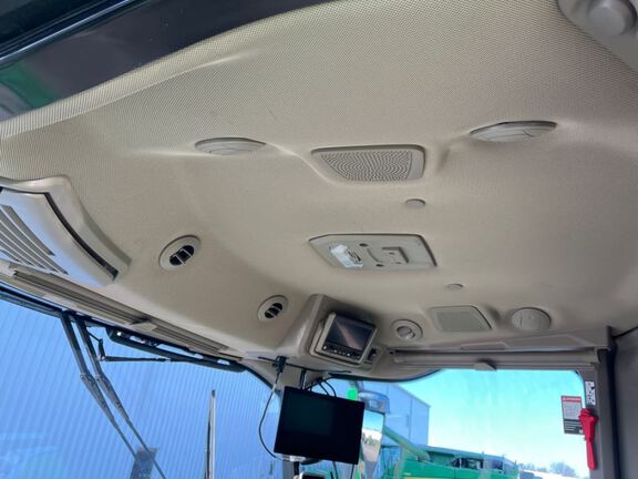 2024 John Deere X9 1000 Combine