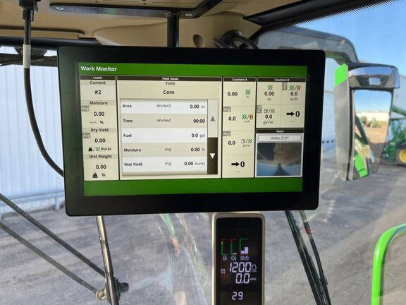 2024 John Deere X9 1000 Combine