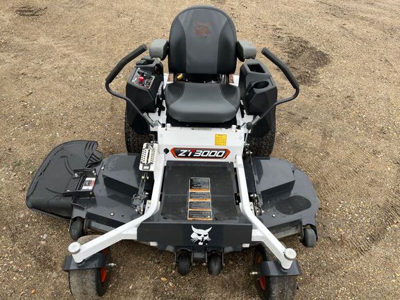 2024 Bobcat ZT3000 Mower/Zero Turn