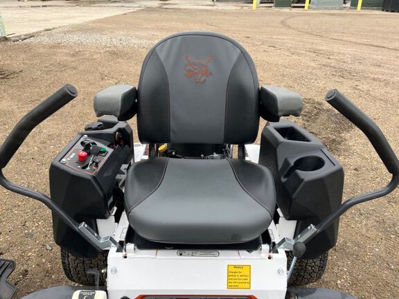 2024 Bobcat ZT3000 Mower/Zero Turn