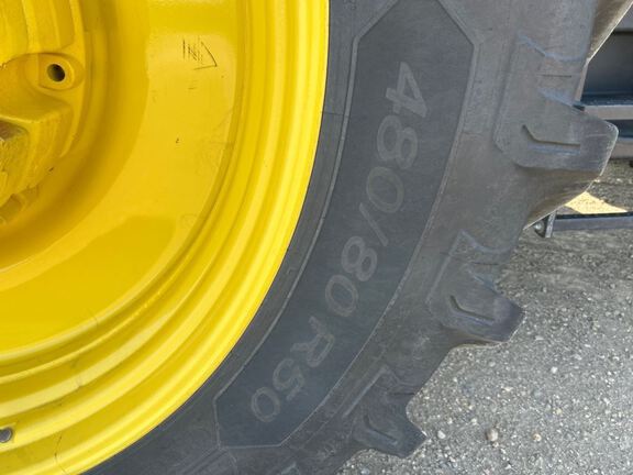 2023 John Deere 8R 370 Tractor