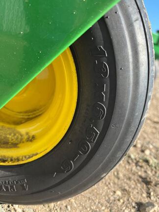 2023 John Deere Z530R Mower/Zero Turn