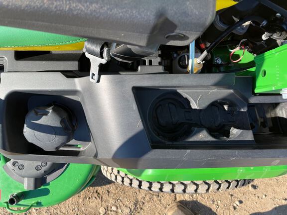 2023 John Deere Z530R Mower/Zero Turn