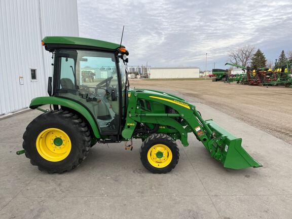 2014 John Deere 3033R Tractor Compact