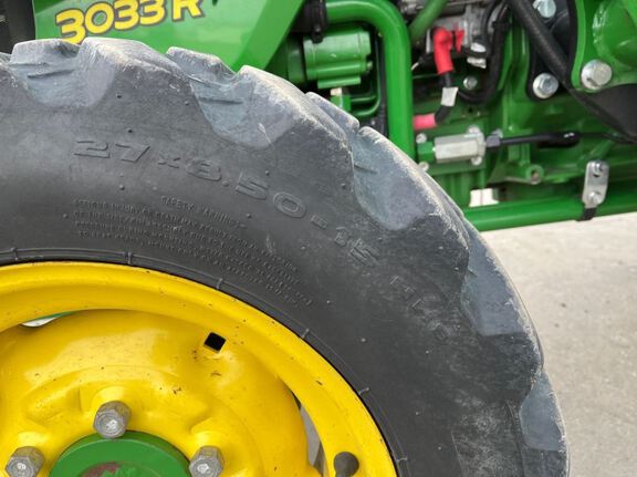 2014 John Deere 3033R Tractor Compact
