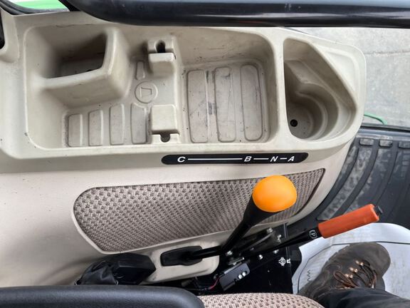 2014 John Deere 3033R Tractor Compact