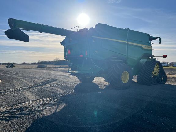 2025 John Deere S7 800 Combine