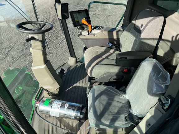 2025 John Deere S7 800 Combine