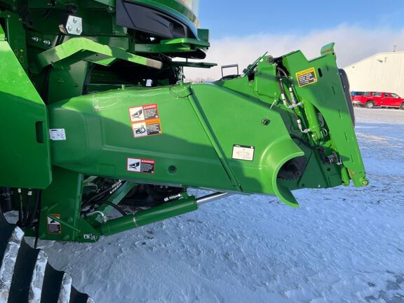 2025 John Deere S7 800 Combine