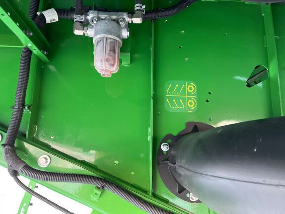 2025 John Deere S7 800 Combine