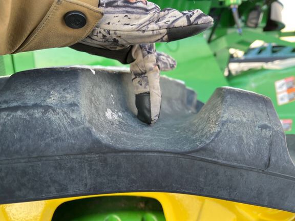 2025 John Deere S7 800 Combine