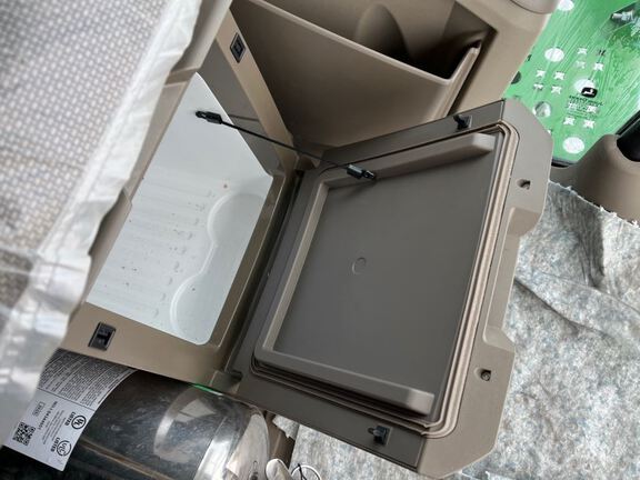 2025 John Deere S7 800 Combine