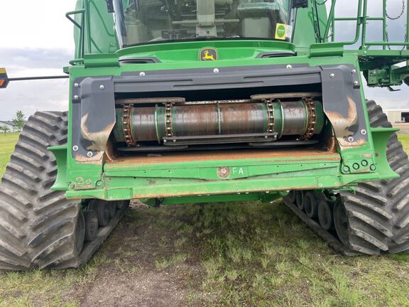2025 John Deere S7 800 Combine