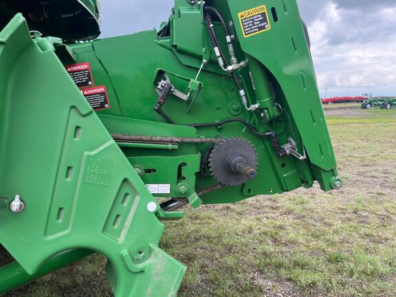 2025 John Deere S7 800 Combine