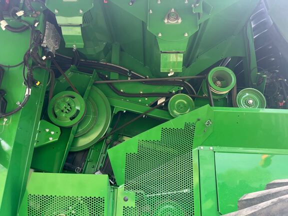 2025 John Deere S7 800 Combine