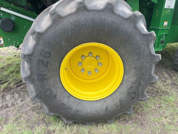 2025 John Deere S7 800 Combine
