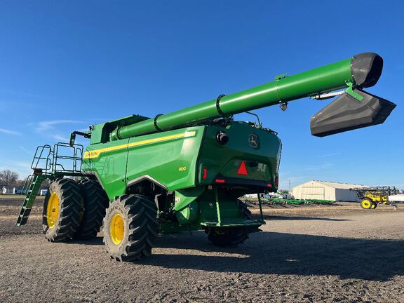 2025 John Deere S7 800 Combine