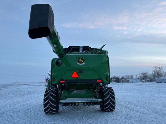 2025 John Deere S7 800 Combine