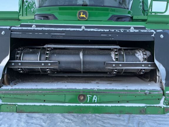 2025 John Deere S7 800 Combine