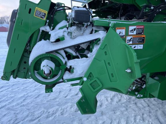 2025 John Deere S7 800 Combine